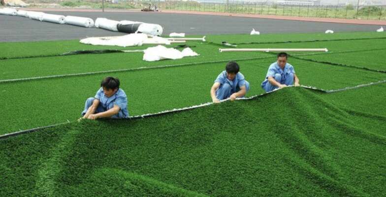 cách bảo dưỡng sân cỏ nhân tạo