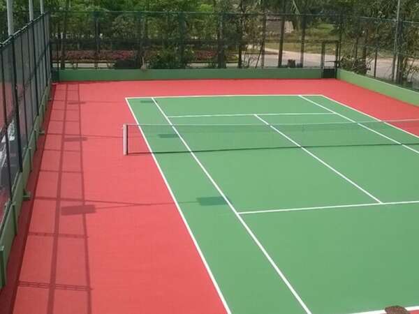 Đơn giá sơn sân tennis tại mỗi đơn vị thi công có nhiều điểm khác biệt