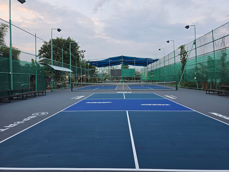 Cụm 9 sân pickleball Picko 247 có mái che toàn bộ tại TP.HCM do AT SPORT thi công